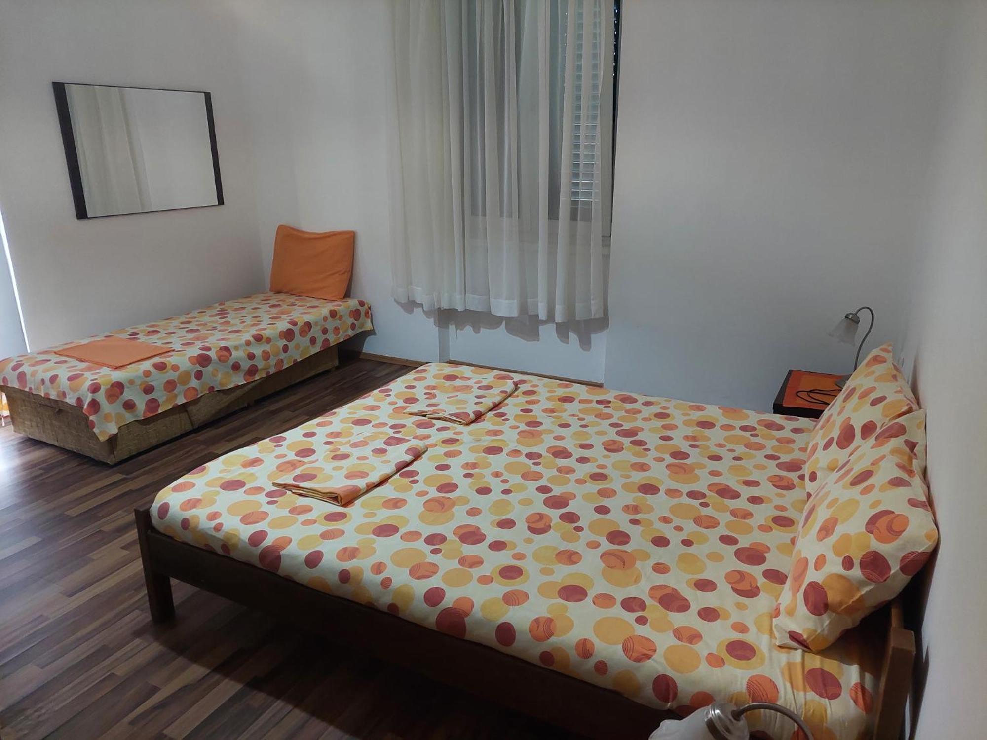Kjara Apartments Tivat Exterior foto
